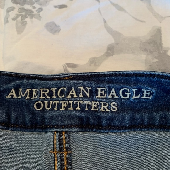 American Eagle Ripped Denim Shorts - Picture 2 of 8
